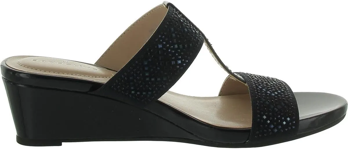 Bandolino Women's Iluvit Wedge Sandal