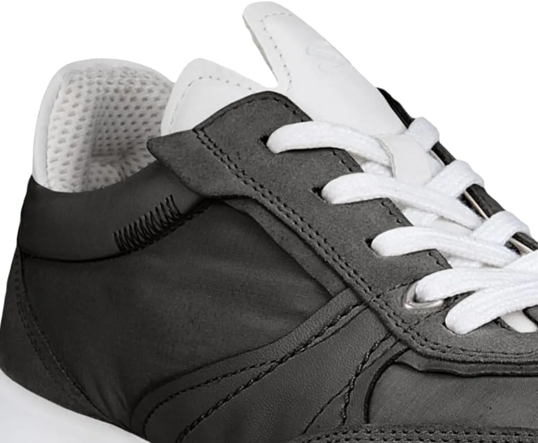 ECCO Women's Low-top Sneakers