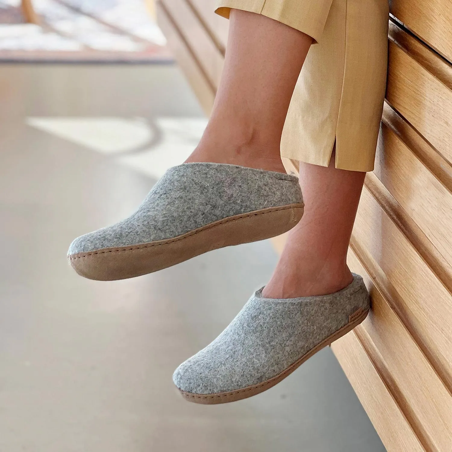 Felt Mule - Grey