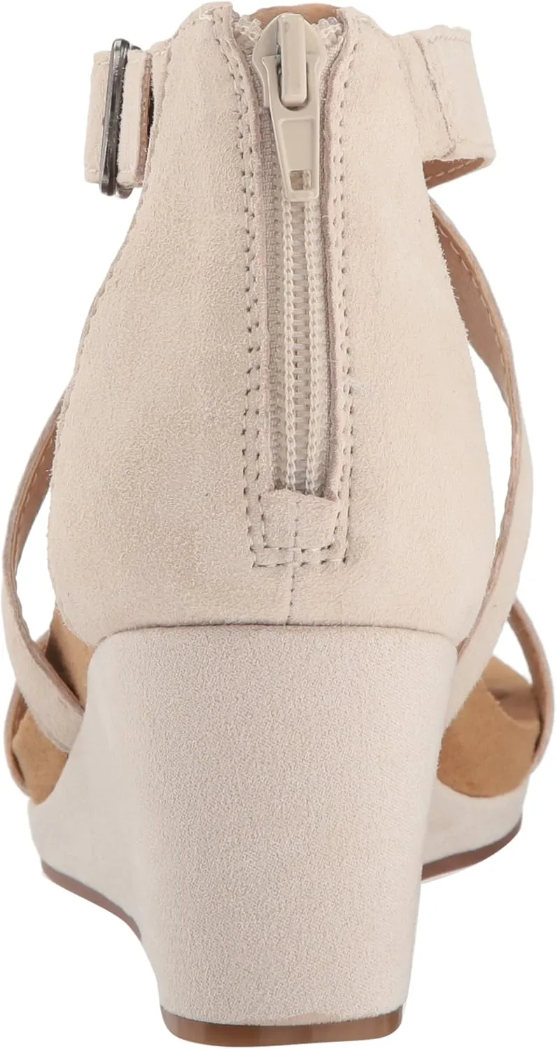 Lucky Brand Women's Kenadee Wedge Sandal