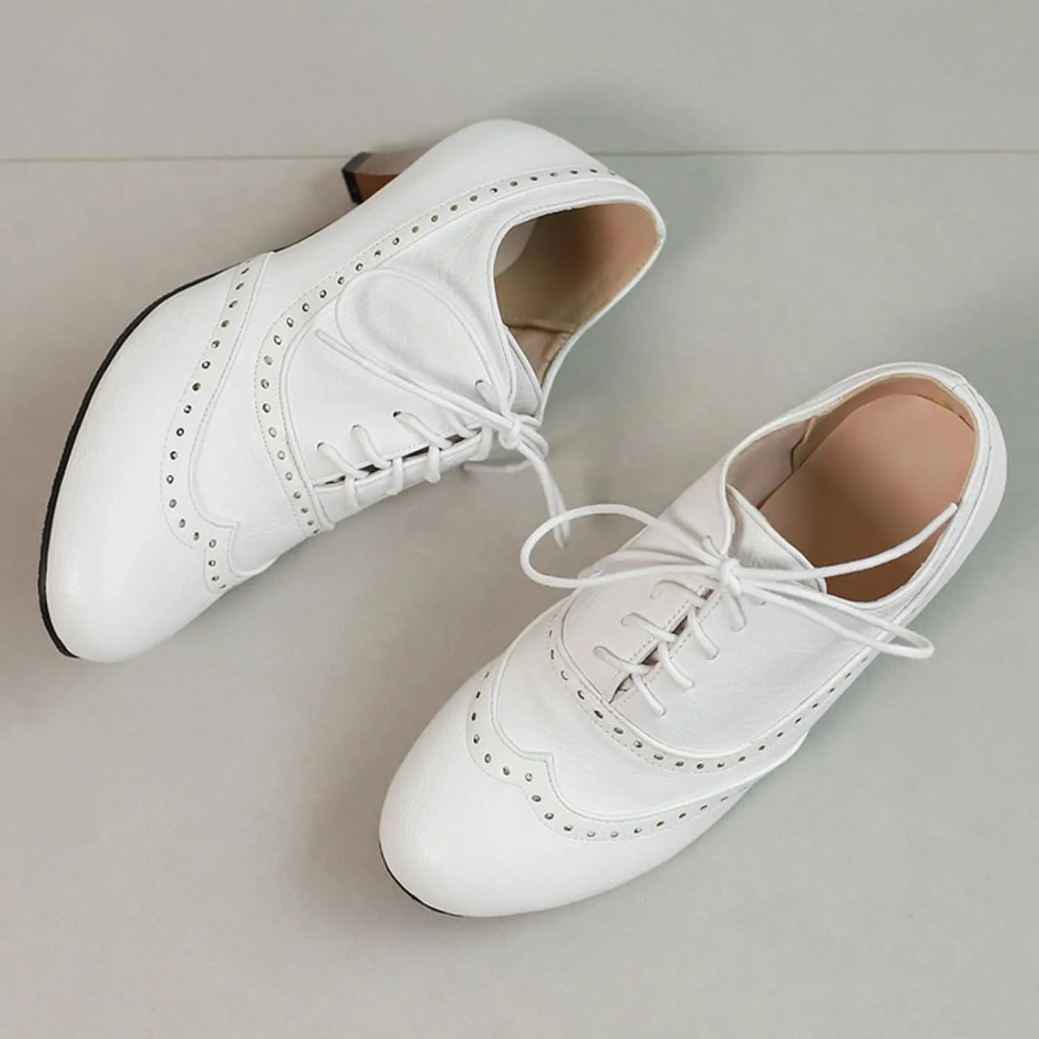 Women's Round Toe Lace Up Wingtip Oxfords Brogues Classic Retro Low Kitten Chunky Heels Work Office Dress Shoes