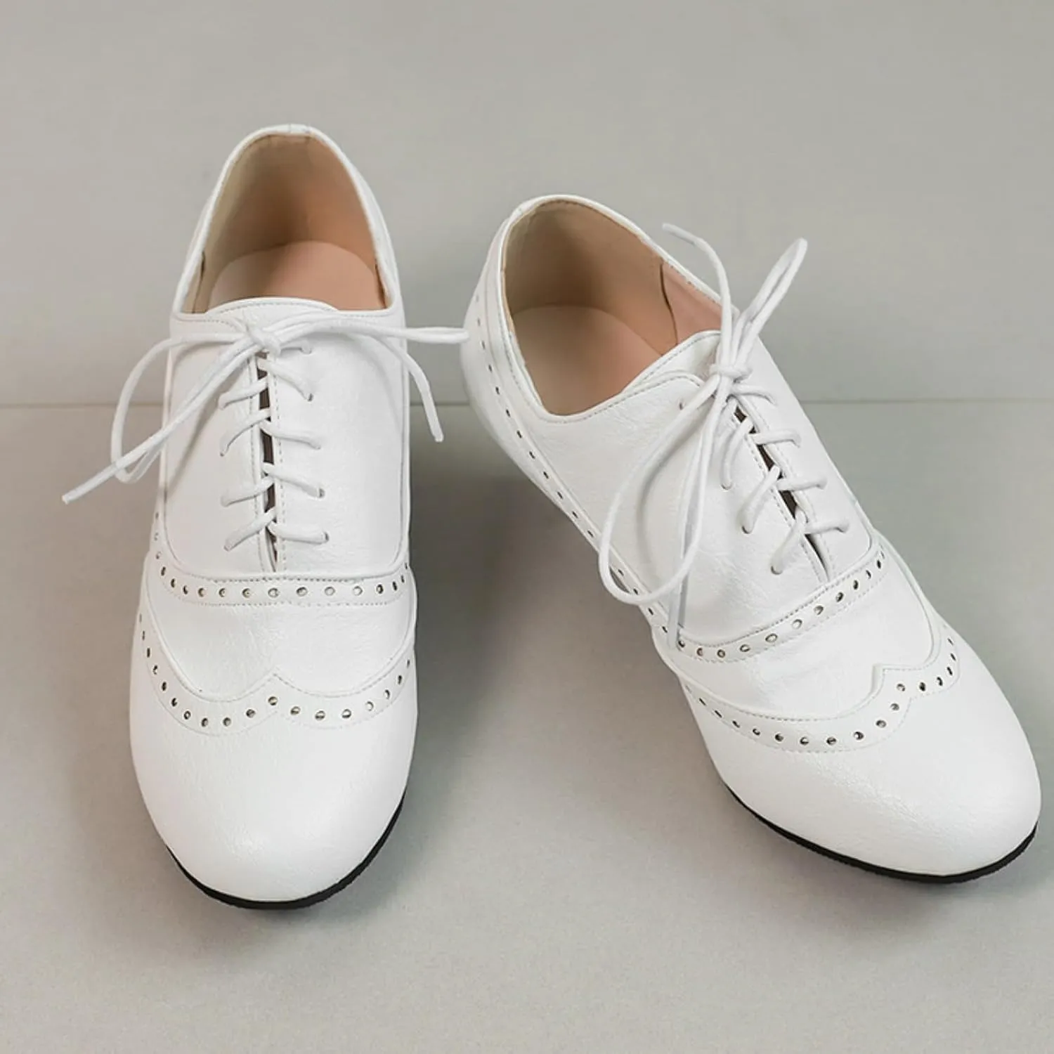Women's Round Toe Lace Up Wingtip Oxfords Brogues Classic Retro Low Kitten Chunky Heels Work Office Dress Shoes